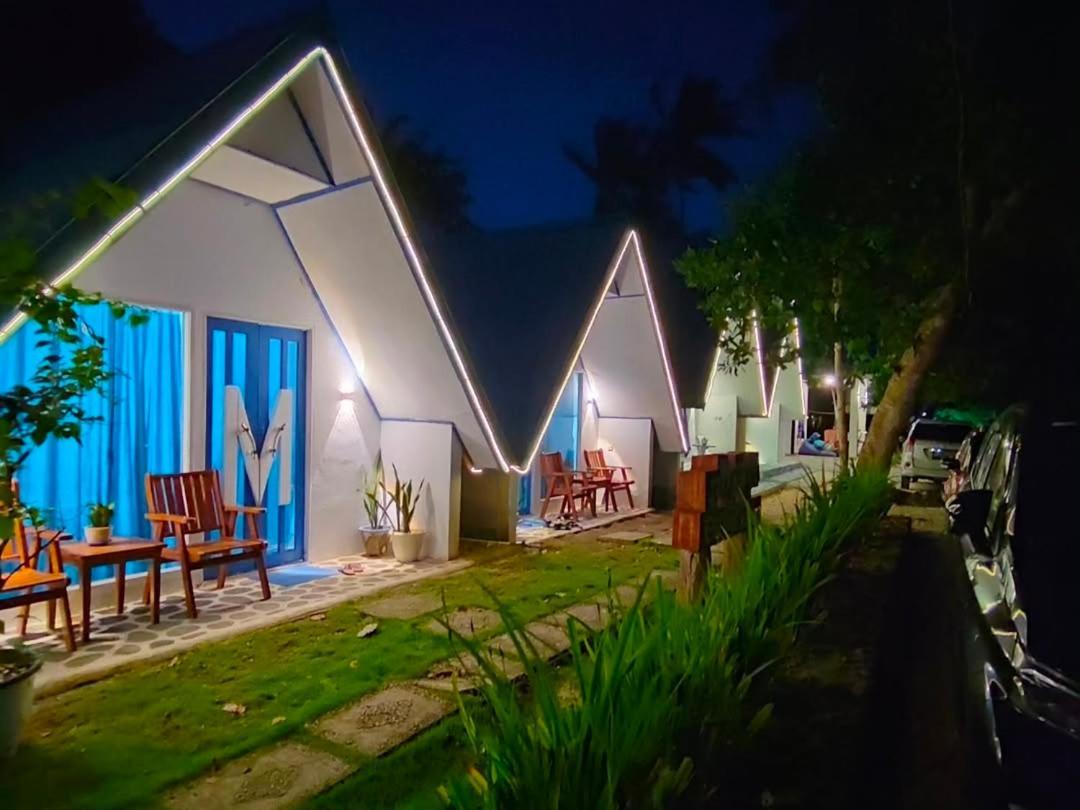 Tria Maria Cottage Ngurbloat Bagian luar foto