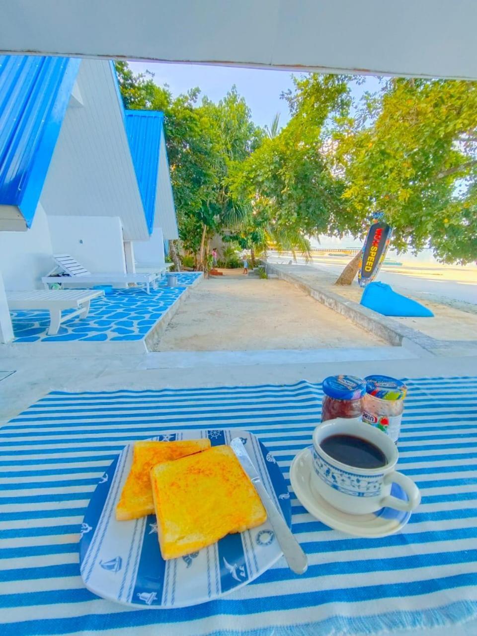 Tria Maria Cottage Ngurbloat Bagian luar foto